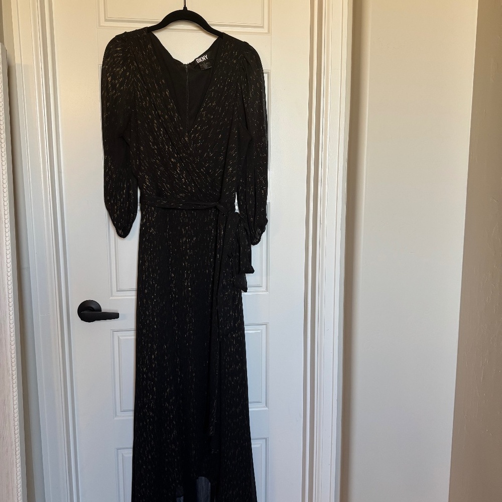 DKNY Black & Gold Metallic Midi Dress - Size 16